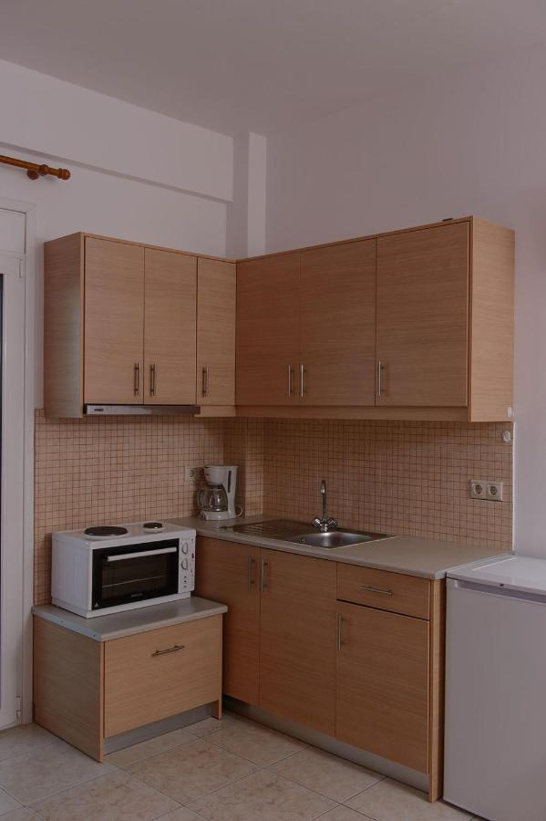 Pelini Apartment Kalamaki  Exterior photo